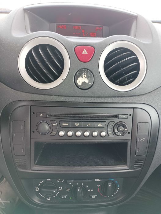 Citroen C3 1.1i RFM 2008 102500Kms