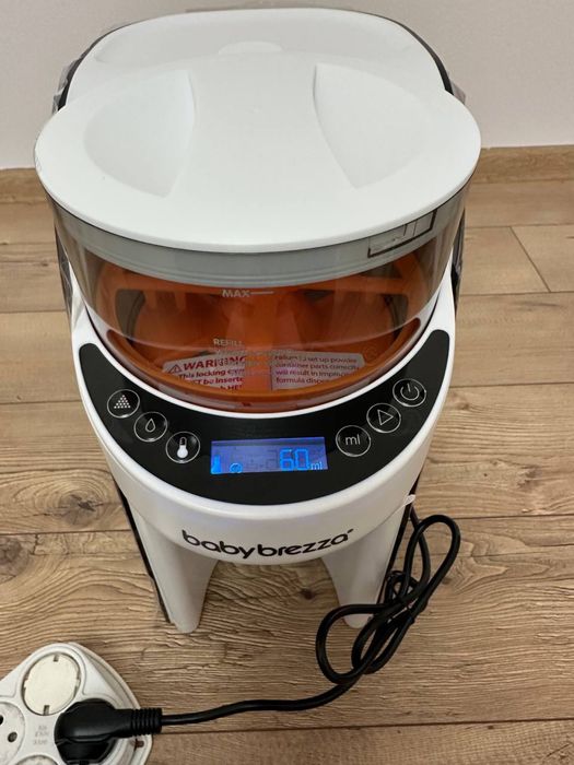 Продається Baby brezza pro advance для приготування дитячої суміші