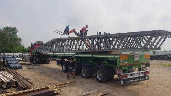 Konstrukcja Stalowa Hali , Kratownice 23,50m , słupy 8m. UŻYWANA