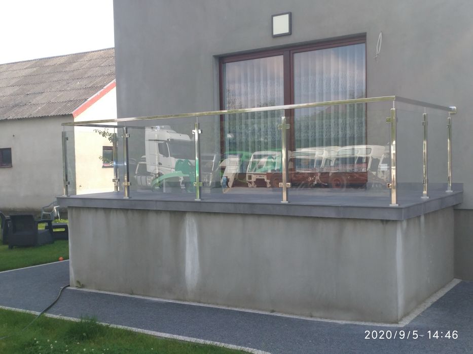 Balustrady ze stali nierdzewnej