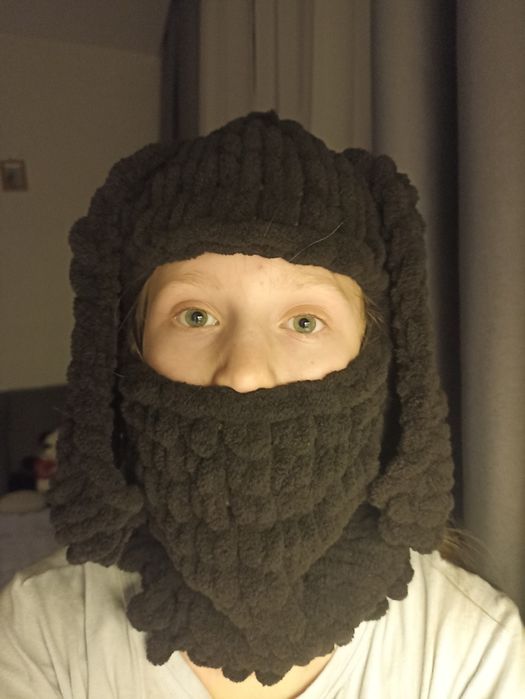 Балаклави з довгими вушками об'єм голови 54.