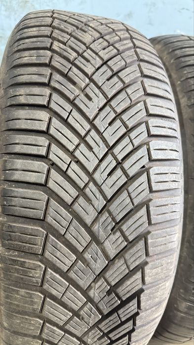 Резина 215/55 r17 Continental AllSeasonContact2 комплект