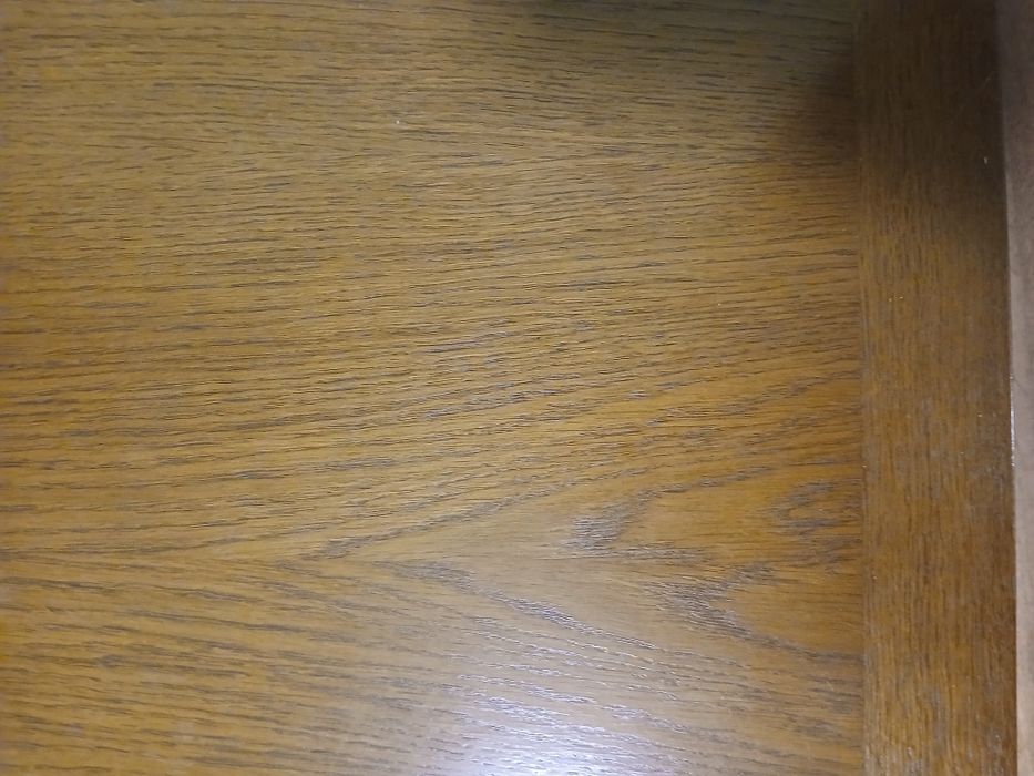 stół plus 6 krzeseł