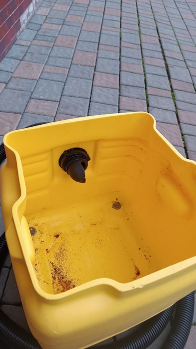 Будівельний пилосос Karcher з Німеччини