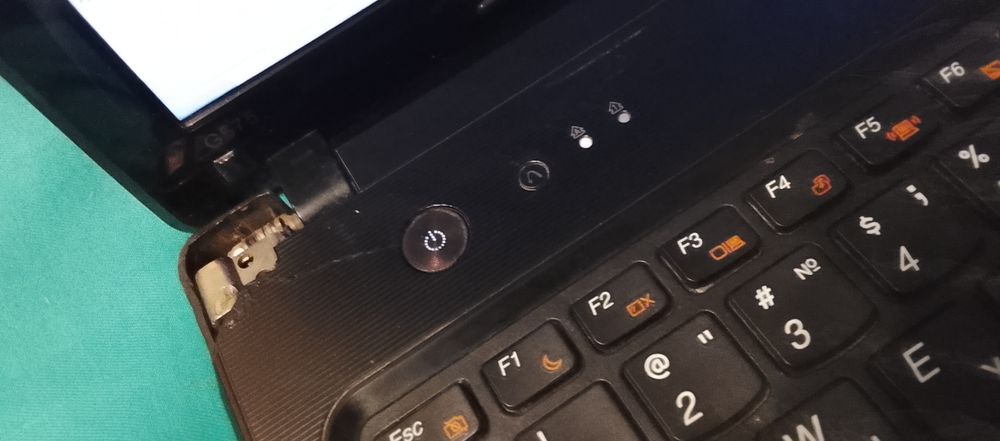 Продам ноутбук lenovo