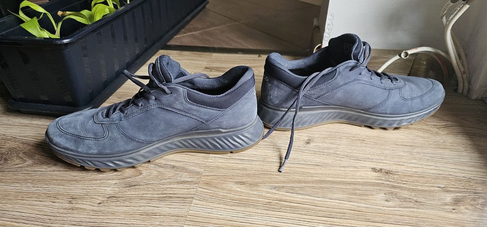 ECCO męskie granatowe skórzane buty rozmiar 42 wkładka 26,5cm