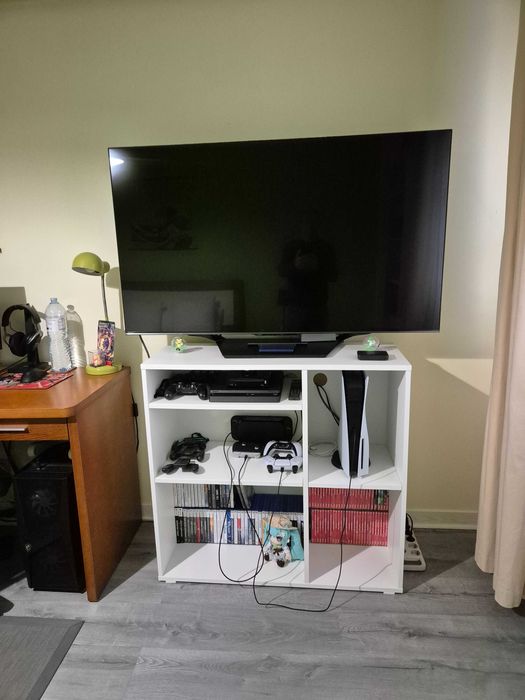 Estante para playstation, jogos e livros