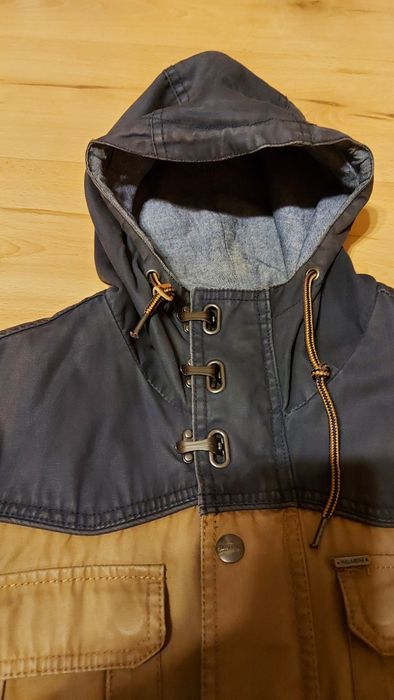 Kurtka chłopięca Pull&Bear