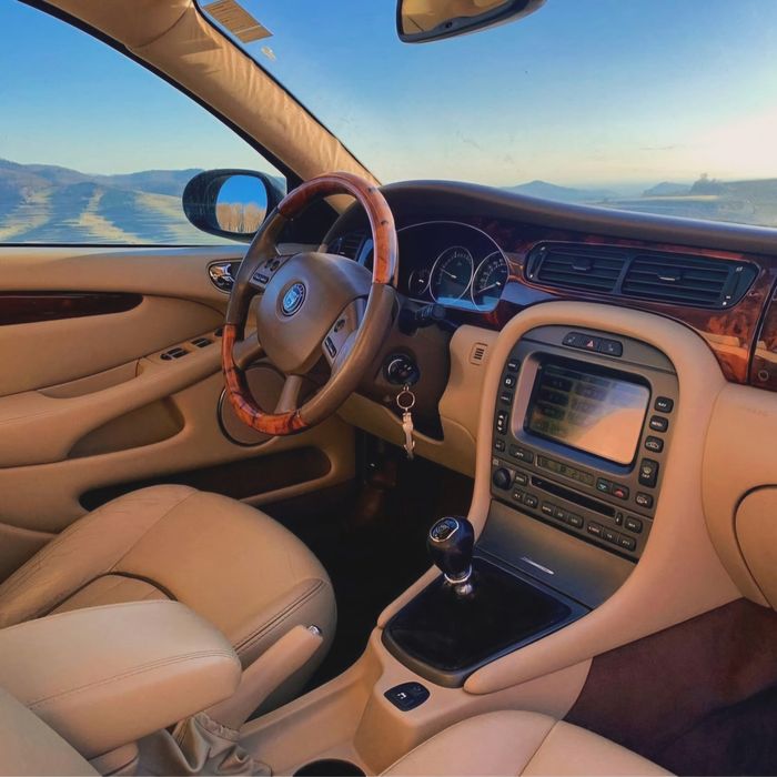 Jaguar Xtype estate Luxury