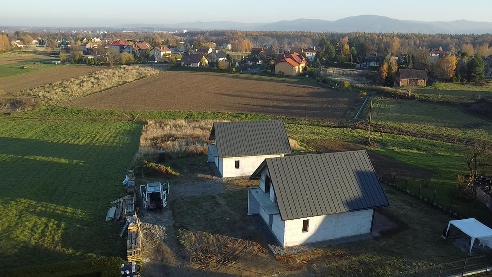 Dom w Sasankach 4 stan surowy zamknięty