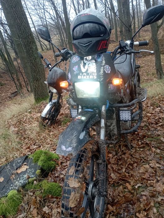 Продам мото шинрай інтрудер 200