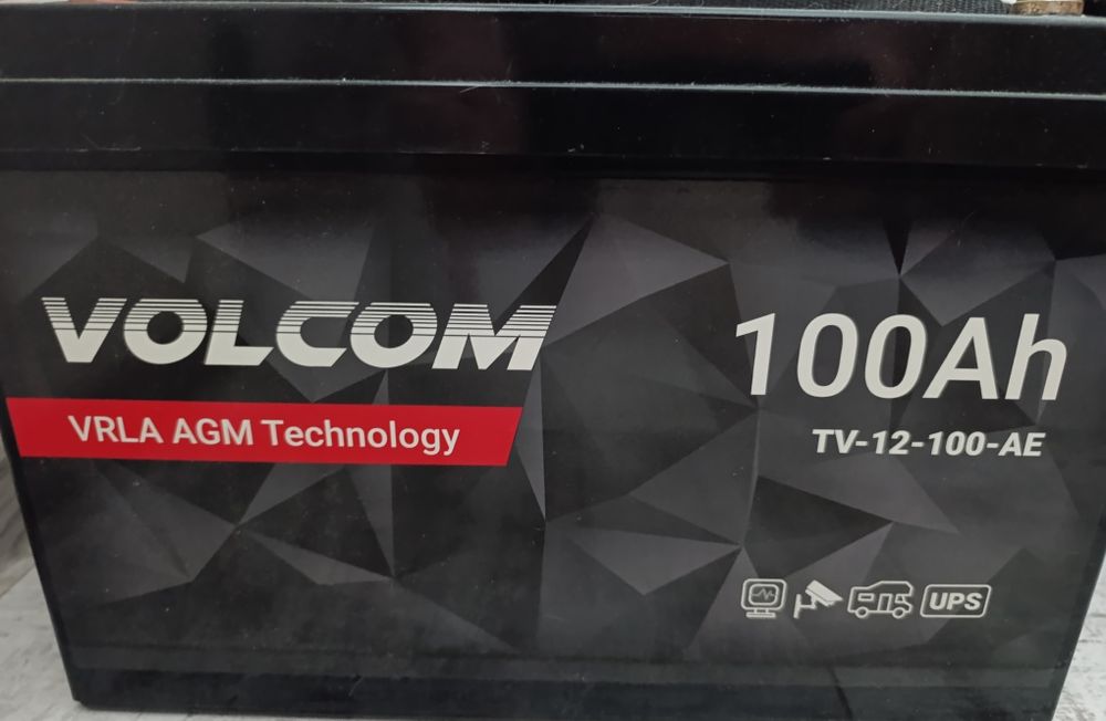 Акумулятор 12 вольт  VLRA AGM  100Ah  Volcom