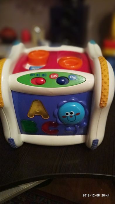 Куб інтерактивний  Chicco