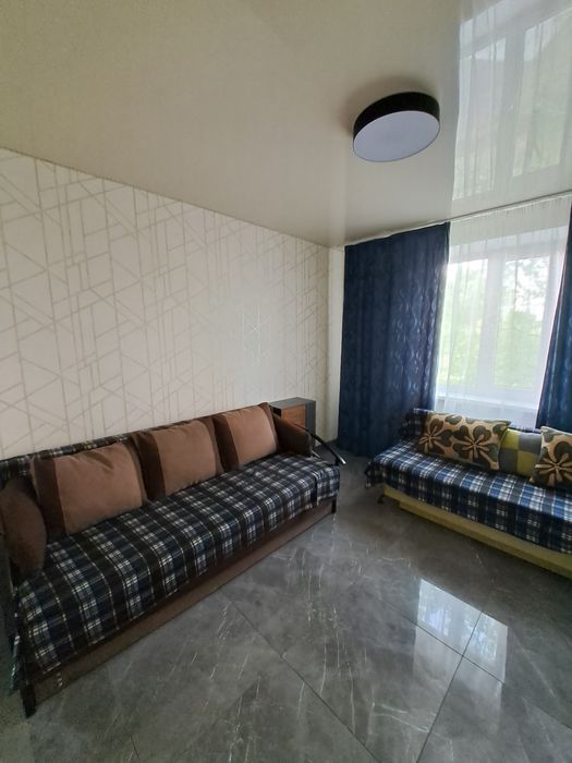 Подобово двохкімнатна. WI-Fi працює без світла