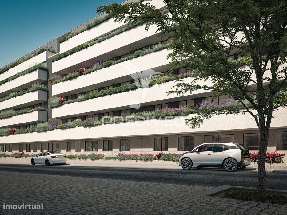 Apartamento T2 com terraço no Oporto Plaza