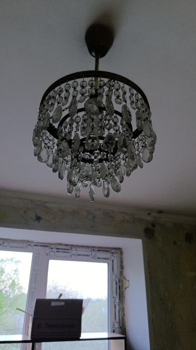 Кришталева люстра