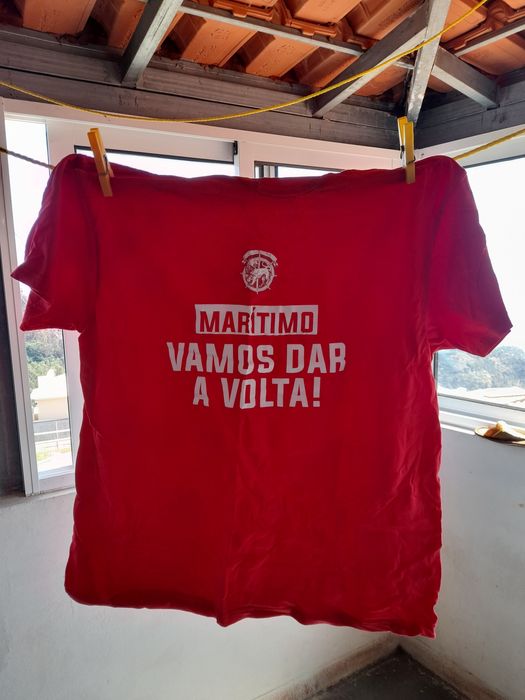 T-shirt Flamengo + 2 t-shirt apoio Marítimo 15eur Lote
