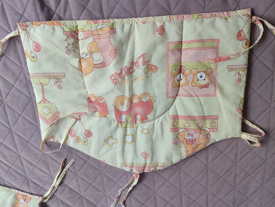 Бортики на дитяче ліжечко