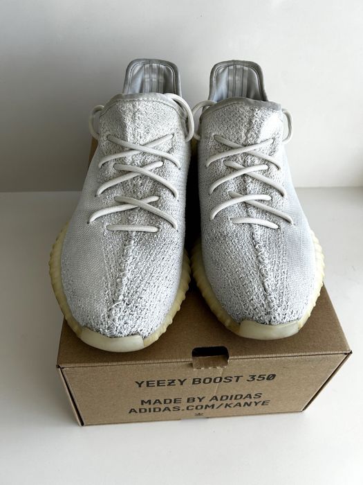 Yeezy boost 350 V2 Cream size 44 2/3 com caixa original negociável
