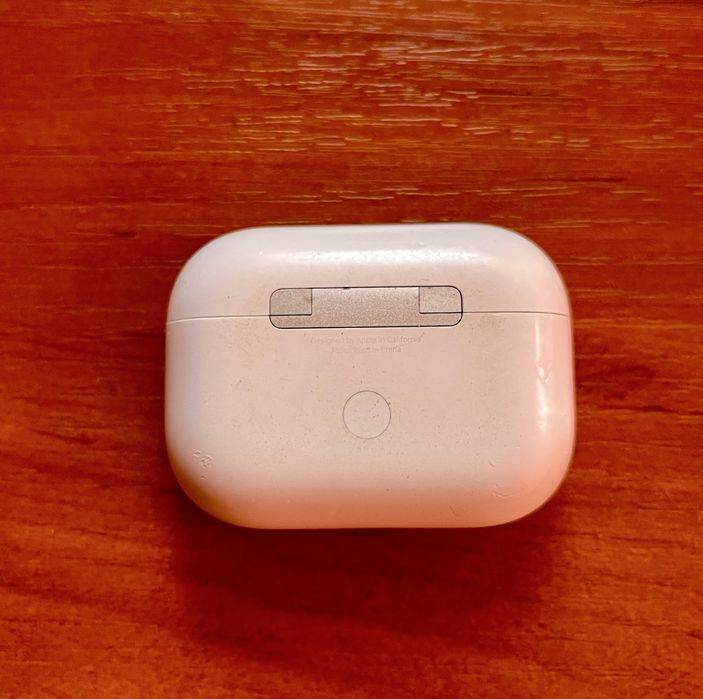 Оригінальний кейс Apple AirPods Pro 2 USB-C (A2968) MagSafe