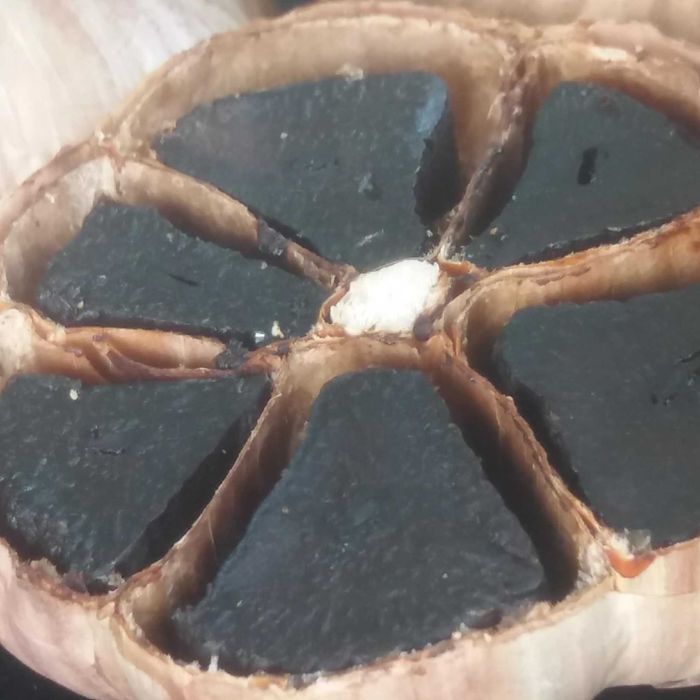 Fermentowany Czarny Czosnek
