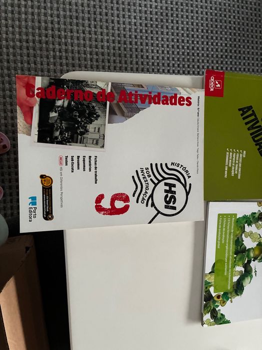 Livros escolares
