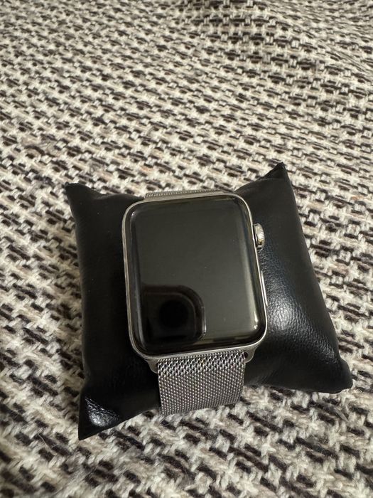 Продам Apple watch 3