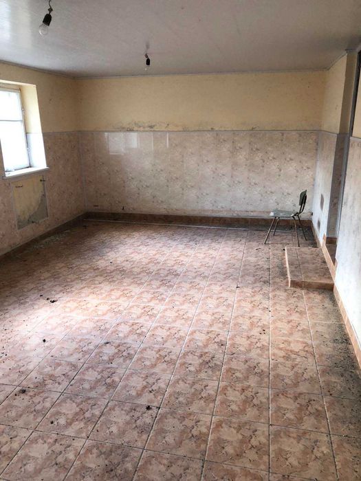 Продаж  садового  будинку