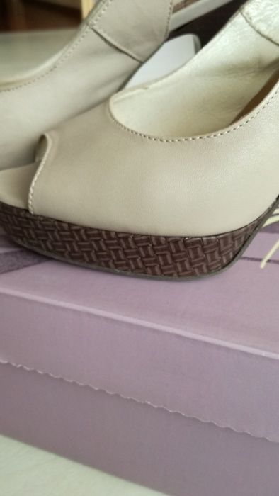 Buty letnie damskie