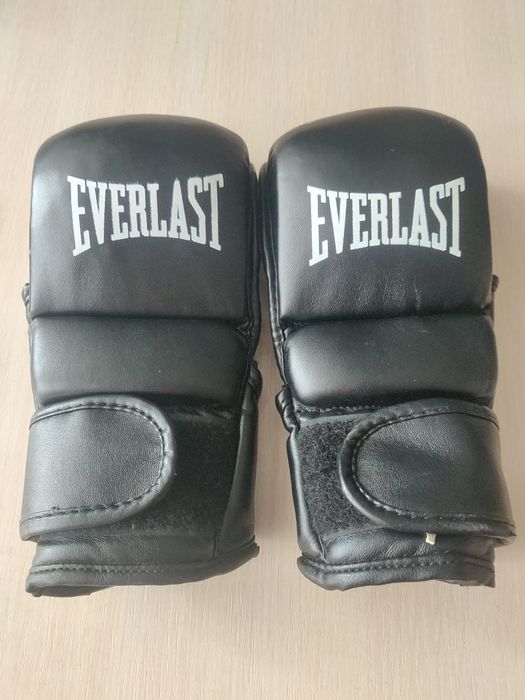 Рукавиці Everlast(+ бинти)