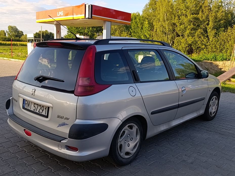 Peugeot 206 1.4 Benzyna