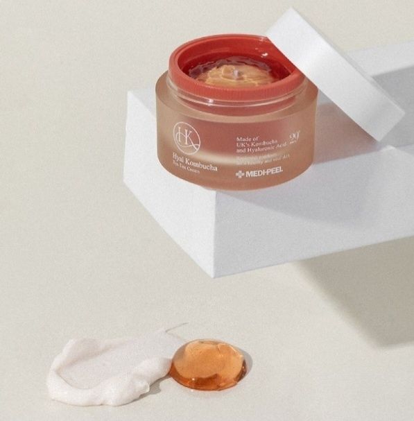 Зволожуючий крем з комбучею Medi-Peel Hyal Kombucha Tea-Tox Cream