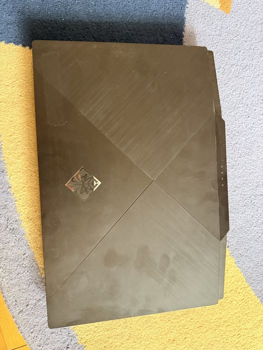 Реально игровой HP Omen  17 i7(10)RTX 2080