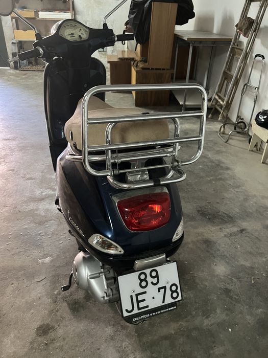 Vespa  Lx 125 ie