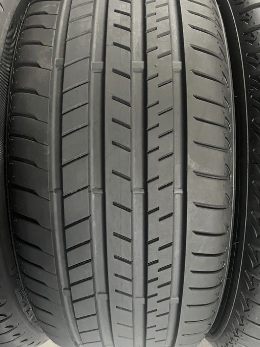 275/35/21+245/40/21 R21 Bridgestone Alenza 001 RSC 4шт: 8 000 грн ...