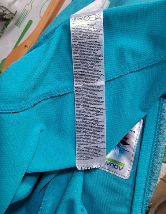 Niebieska kurtka firmy 4F, rozpinana z membraną aquatech ,  rozm. 134