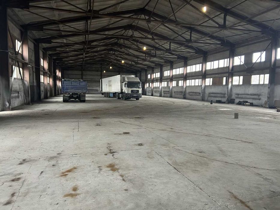 Продаж виробничого комплекса: 3450 м2 та 4,3 га, Баришівка