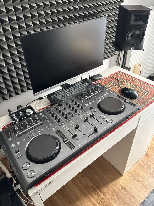 Pioneer DDJ-T1 Kontroller