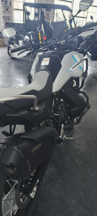 CF moto 1000 MT-X versão Low 830mm