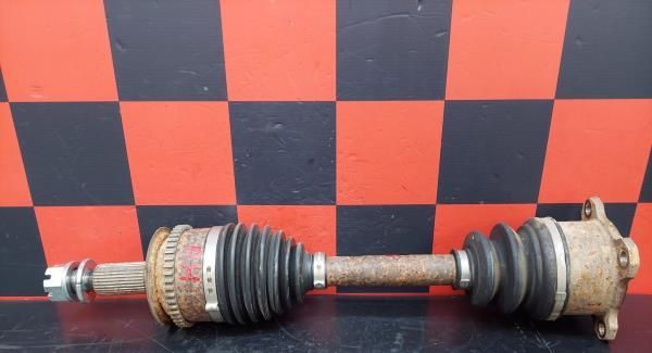 Transmissão frente direita MITSUBISHI L 200 / Triton Pick Up Chassis (