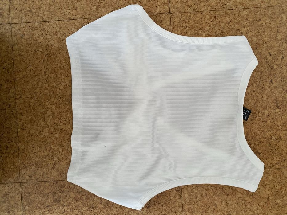 Top branco manga cava