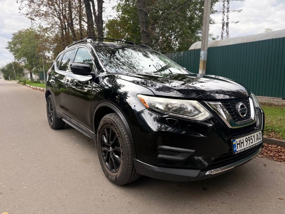 Продам Nissan Rogue 2017 року випуску