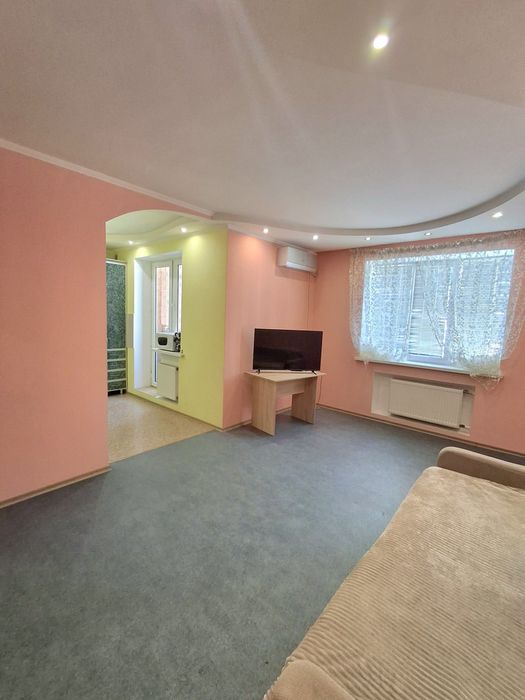 Однокомнатная у моря в кирпичном доме