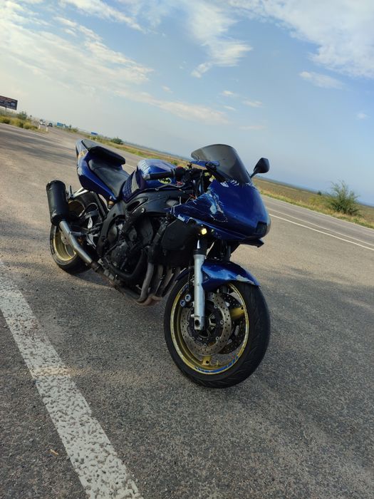 Yamaha r6 2004 год: 1 700 $ - Мотоциклы Кривой Рог на Olx