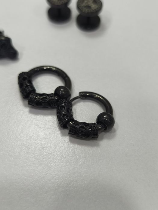 Продам Сережки унісекс