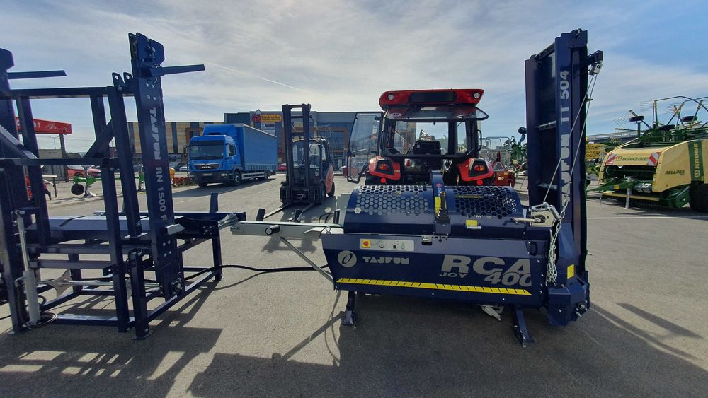 Piło-Łuparka Tajfun RCA 400 - W opcji Stół podawczy, Odciąg trocin