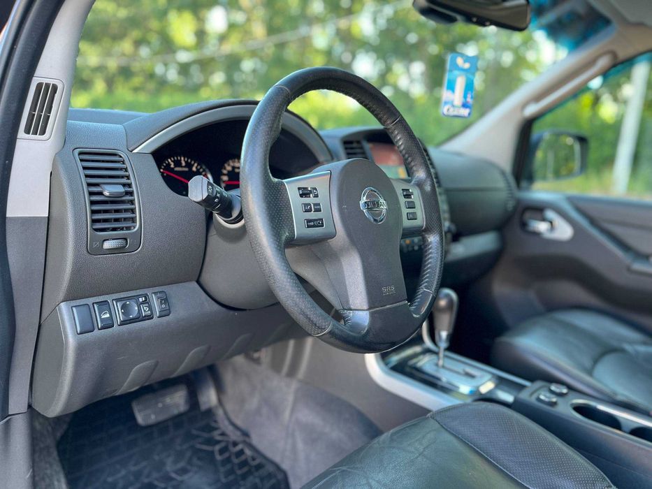 Nissan Pathfinder 2014