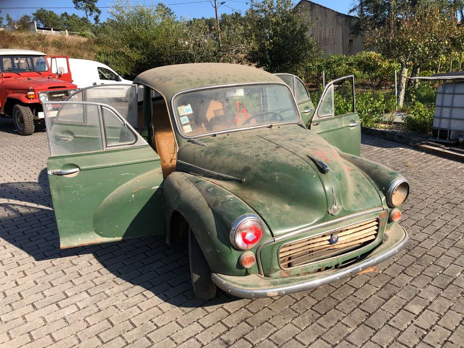 Mini Morris Minor 1000 de 1964