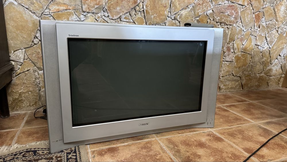 Televisao TV sony trinitron 32”