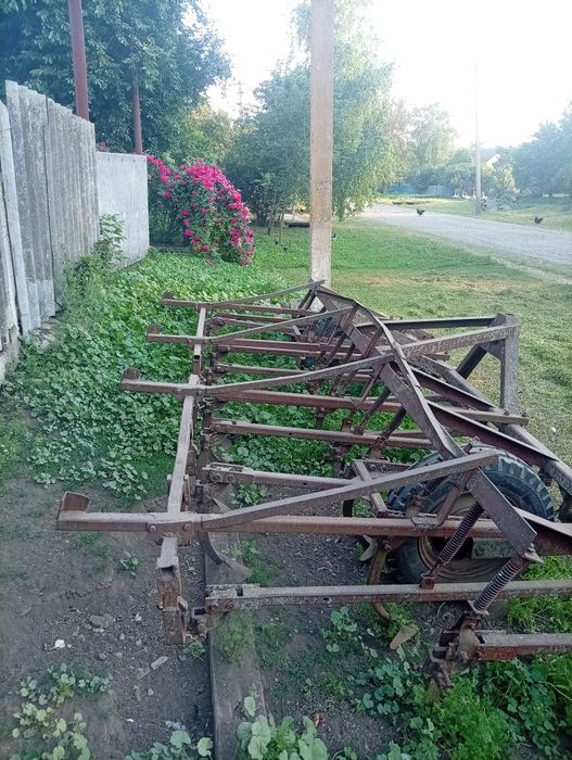 Продам трактор ЮМЗ 6 с куном